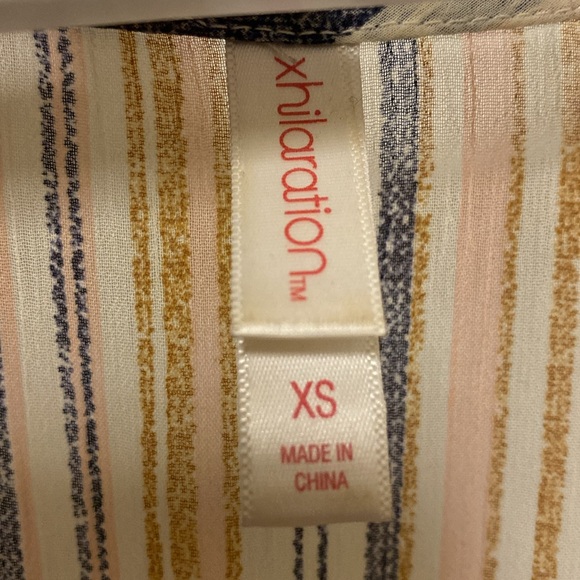 Sheer Striped Kimono w/ Drawstring - Picture 3 of 5